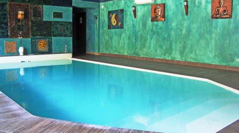 อินเตอร์-โฮเต็ล แอ-ซอง-โพรว็องซ์ นอร์ด เลอ วีลาฌ โพรว็องกาล Hotel เปอร์ทุยส์ ภายนอก รูปภาพ